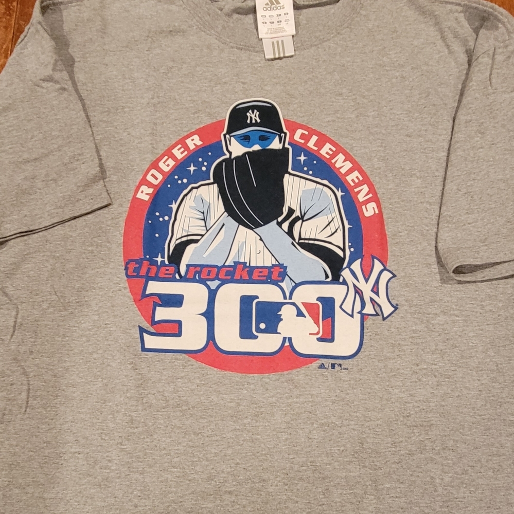 Vintage Yankees Clemens tee shirt 300 wins rare t